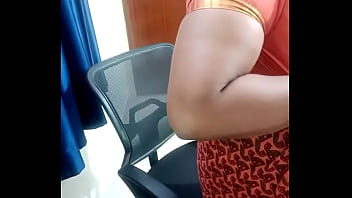 Seductive Tamil Aunt Whispers Naughty Words