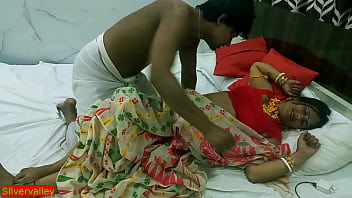Sensual Indian Milf Bhabhi In Steamy Uncut Hardcore Action – New Hindi Web Series