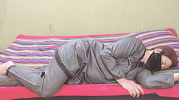 Pakistani Bhabhi Gets Pounded Hard In Doggystyle With Desi Moans