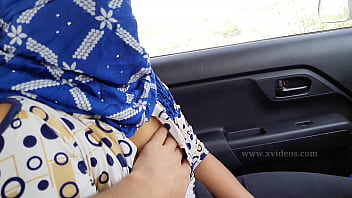 Indian Outdoor Car Sex With Hot Gf Pussy And Anal Fucking