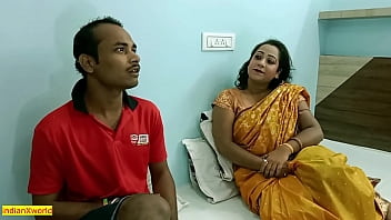 Desperate Housewife Swaps Favors With Young Laundry Helper In Steamy Hindi Webseries