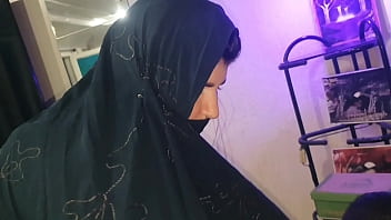 Hindi Desi Refugee Trades Tantric Massage And Sex For Asylum At El Toro De Oro