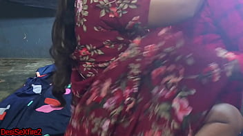 I Had Steamy Fun With A Petite Mom While Listening To Hindi Moans
