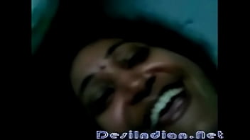Sexy Desi Telugu Aunty