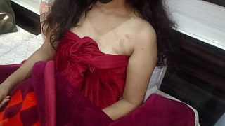 Newlywed Couple’s Steamy Honeymoon Roleplay In Hindi!