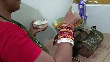 Chick Getting Railed On Kitchen Counter – Clear Hindi Voice