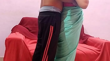 Young Maid’s Daughter Seduced For 500 Rupees Xxx Hindi Voice Sex