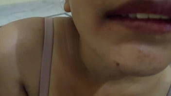 Hot Desi Bhabhi Dipali’s Fingering Scandal Goes Viral In Hindi