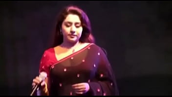 Bangladeshi Beauty Eva Rahman Flaunts Her Alluring Cleavage
