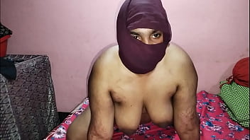 Indian Makeup Artist Fucks Sexy Client Hard During Home Session With Hindi Moans