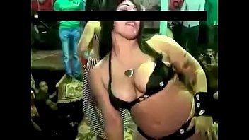 Hot Mallu Aunty With Big Boobs In Steamy Action