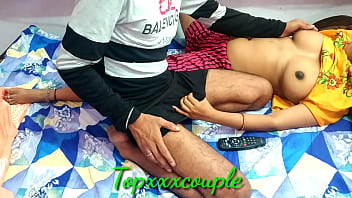 Desi Village Bhabhi’s Wild Bed-breaking Sex Session