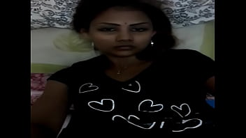 Tamil Beauty Fingering Her Wet Pussy