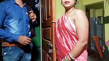 Bhabhi Seduced By Bra Salesman And Fucked In Clear Hindi Voice