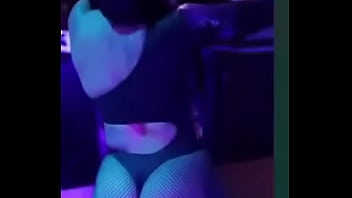 Massive Ebony Booty Twerking On The Pole