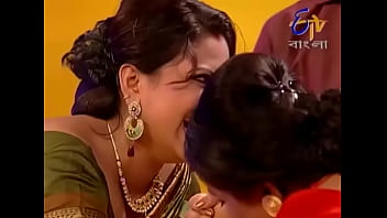 Bengali Sister-in-law’s Pussy Fight – 3