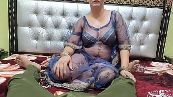 Desi Bhabhi Deepthroats Devar’s Cock And Gets Her Ass Pounded – Best Hindi Blowjob Audio