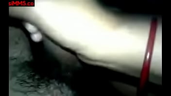 Sultry Bengali Bhabhi’s Erotic Handjob