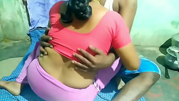 Sultry Tamil Village Housewife’s Steamy Bedroom Escapade