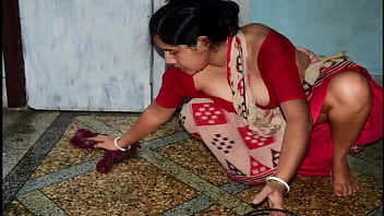 Everbest Desi Big Boobs Maid Fucks House Owner While His Wife Is Away – Bengali Xxx Couple